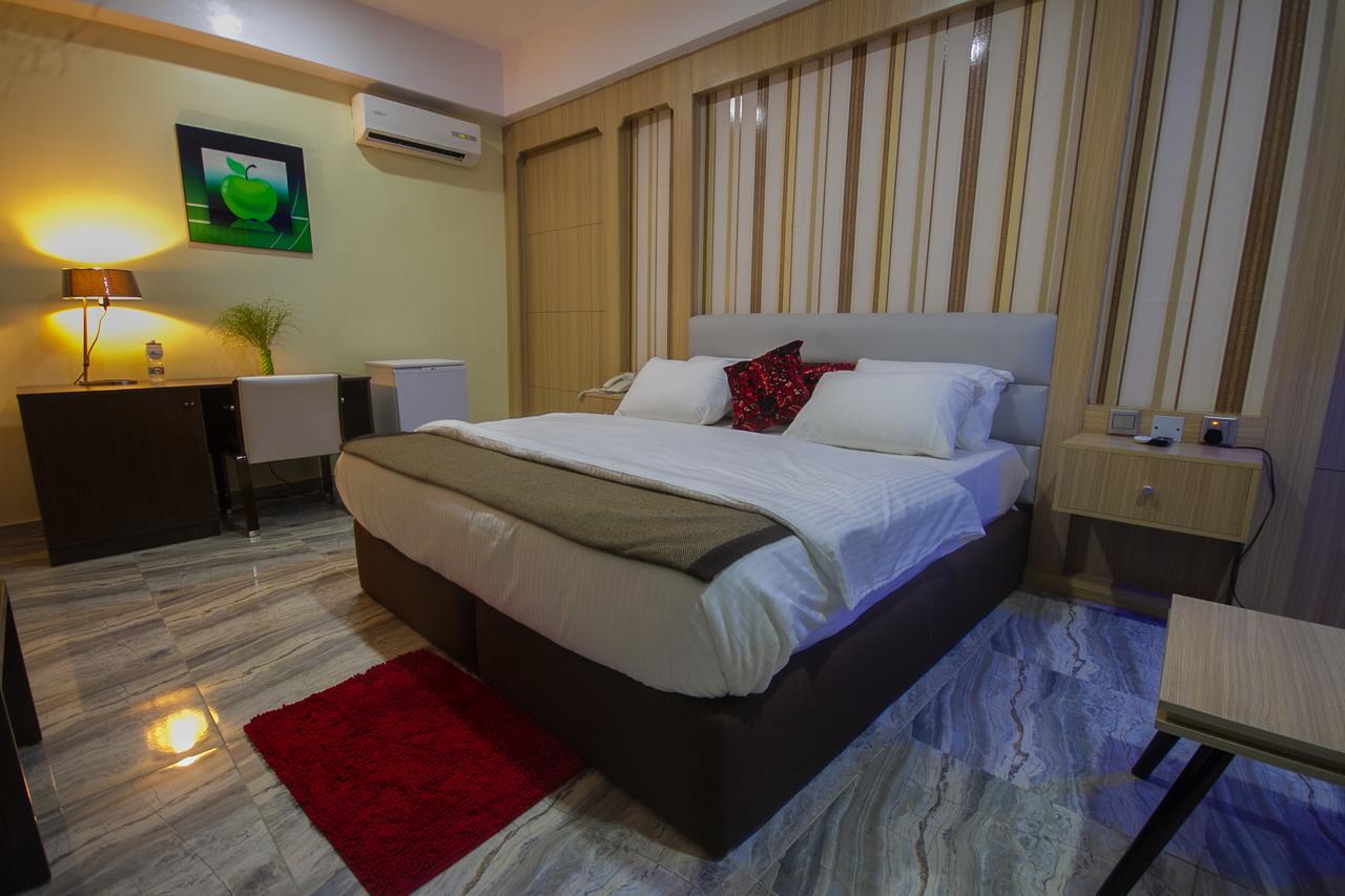 Golfview Suites & Conference Center Икея Экстерьер фото