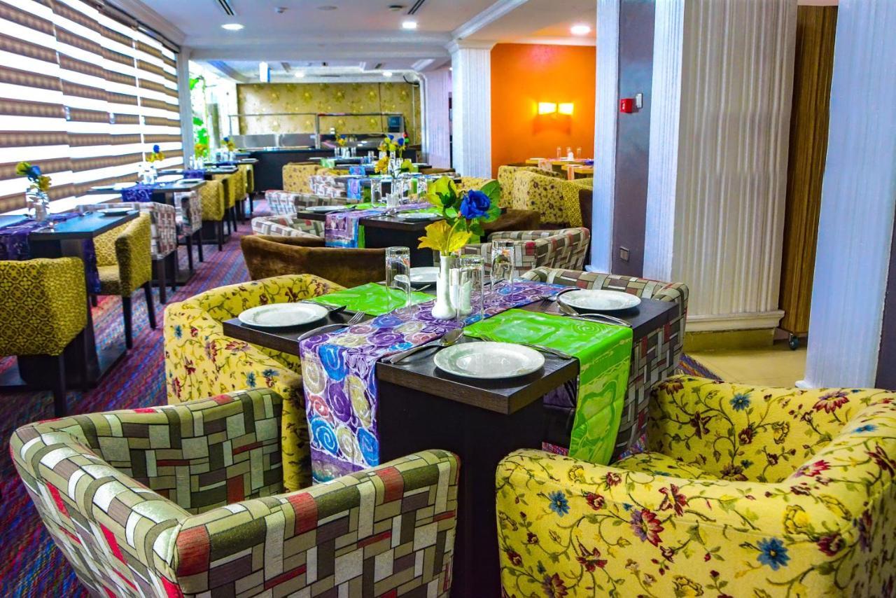 Golfview Suites & Conference Center Икея Экстерьер фото