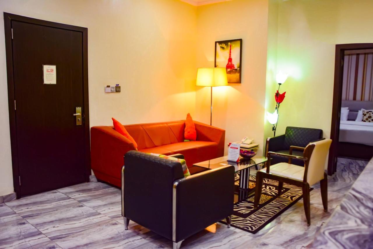 Golfview Suites & Conference Center Икея Экстерьер фото